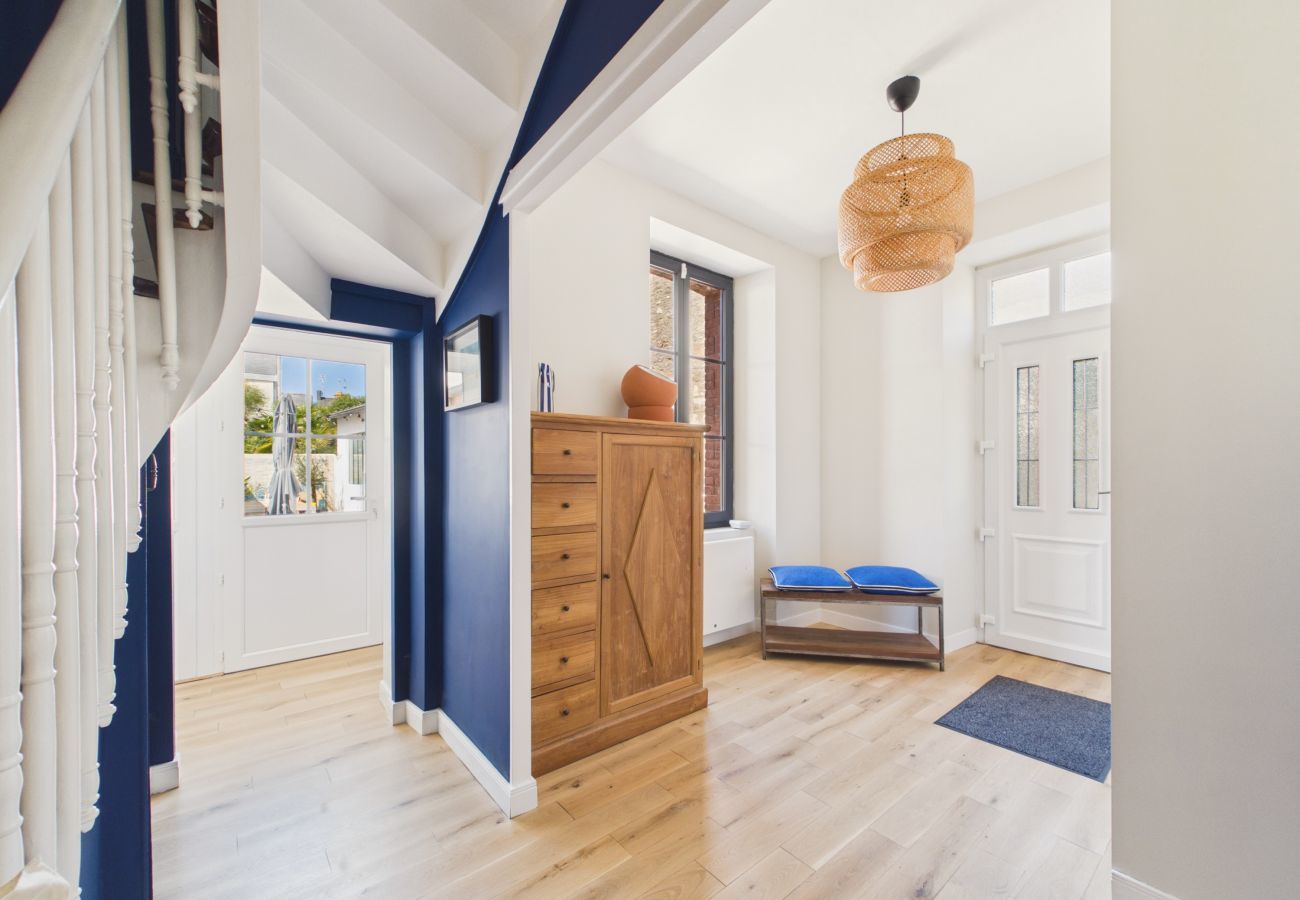 House in Dinard - Superb house for 10, near beach