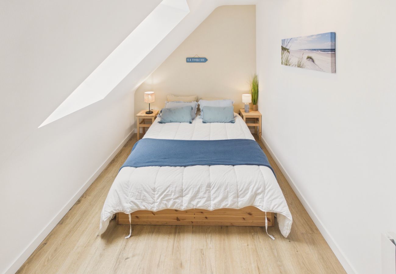 House in Penmarch - Family house for 6 – Sea view and barbecue