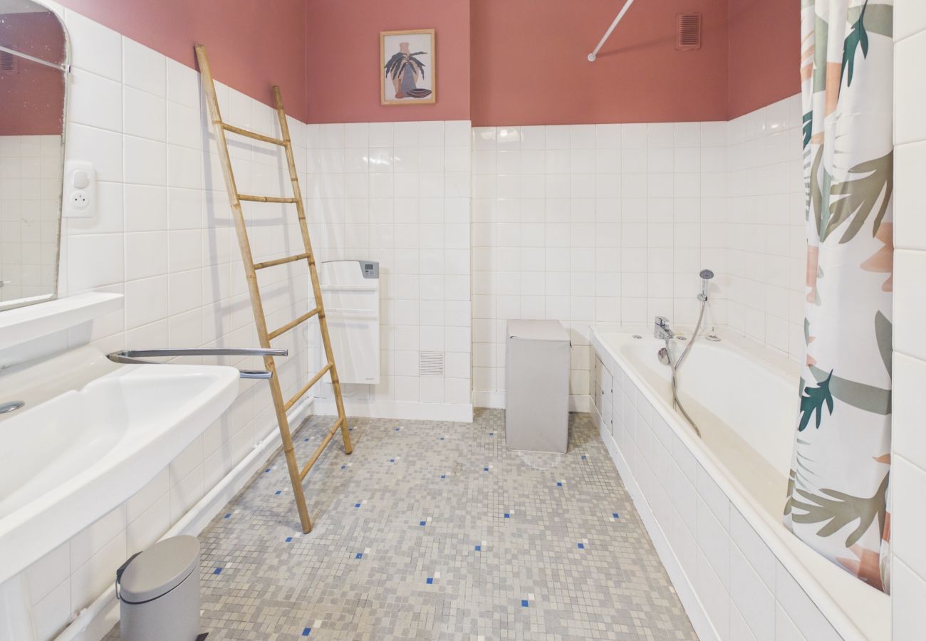 Apartment in Bénodet - 100 m from the sea – Apartment for 4 with terrace