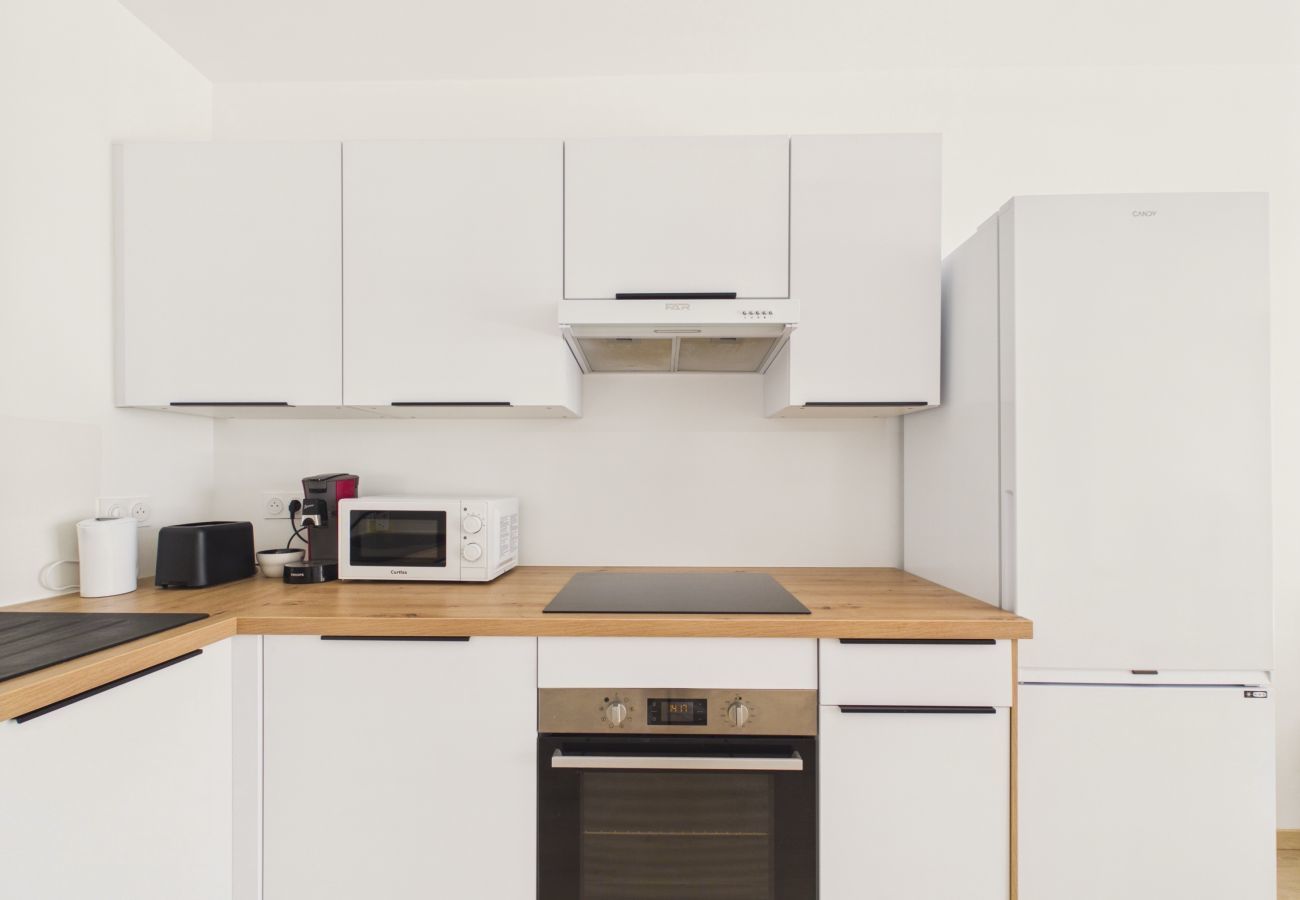 Apartment in Saint-Hilaire-de-Riez - New flat with terrace for 2