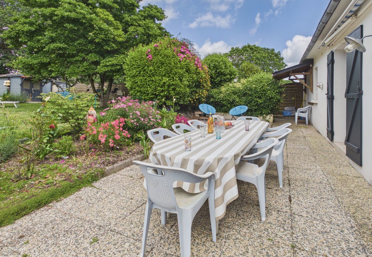House in Pleuven - House with garden and BBQ – Ideal 8 adlts 2 kids