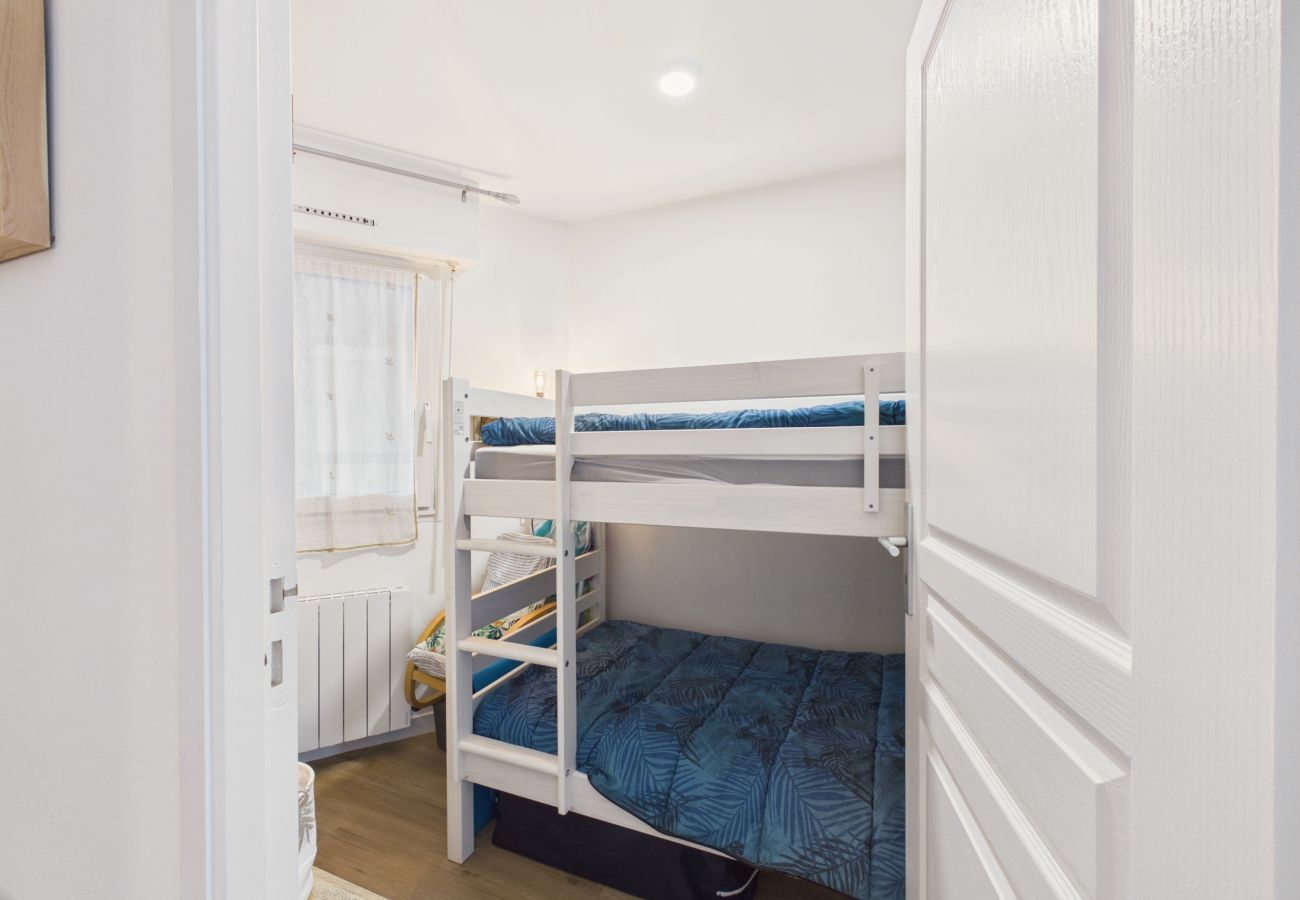 Apartment in Pléneuf-Val-André - Sea view, near beach, flat for 4