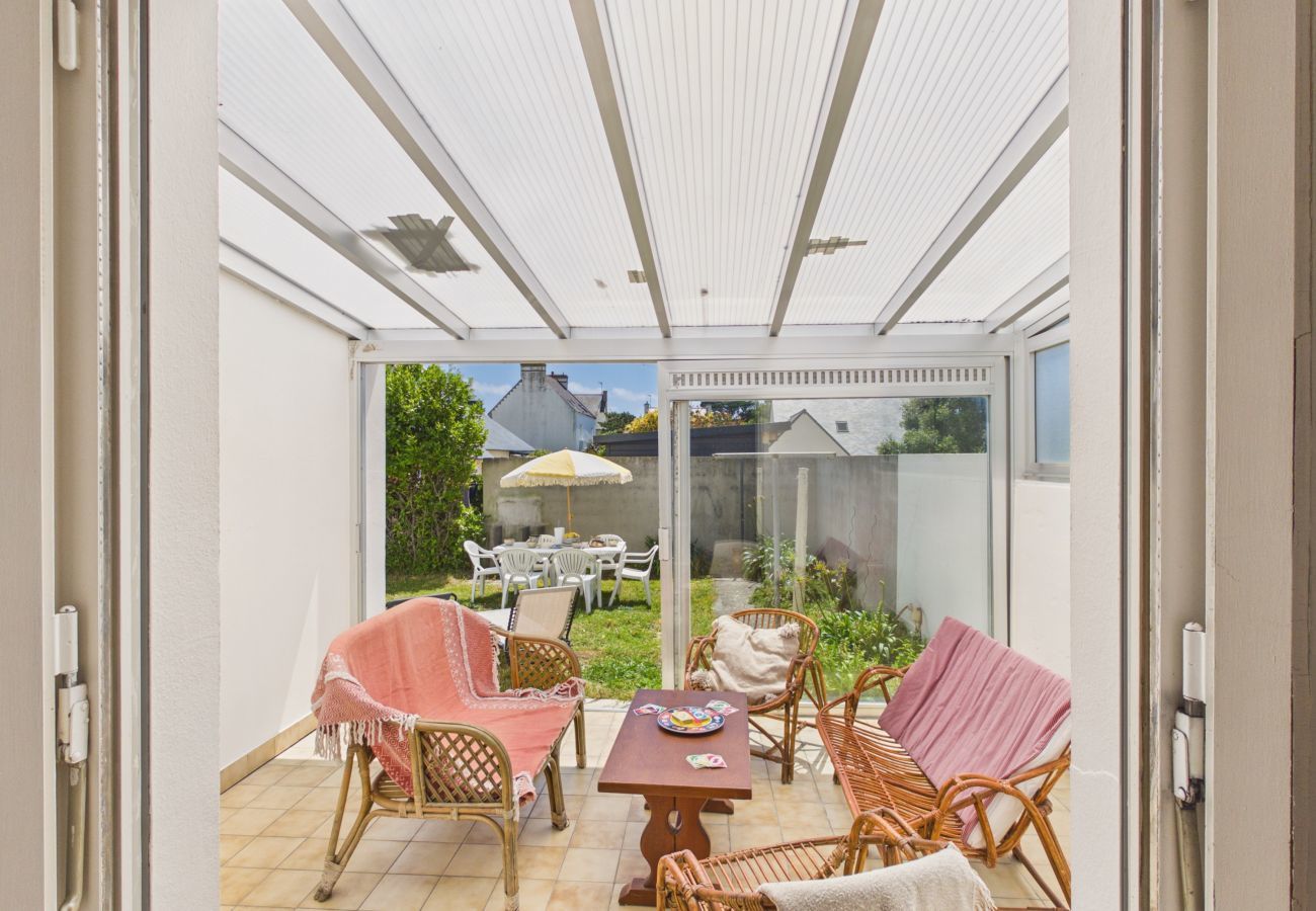 House in Le Guilvinec - 300m beach - Large house - 6 adults, 1 child, baby
