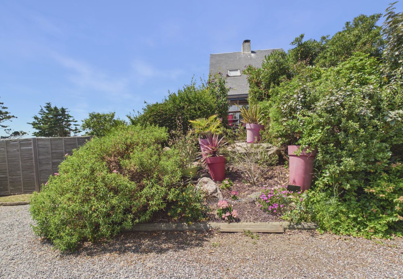 House in Piriac-sur-Mer - 150m from the beach, 6-guest home with terrace
