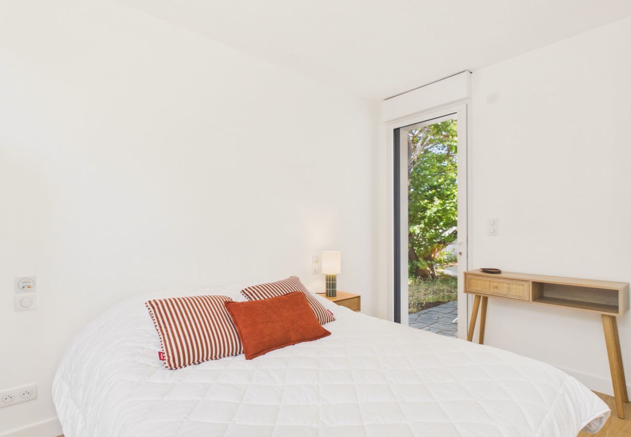 House in Saint-Hilaire-de-Riez - Modern house for 8, garden & griddle