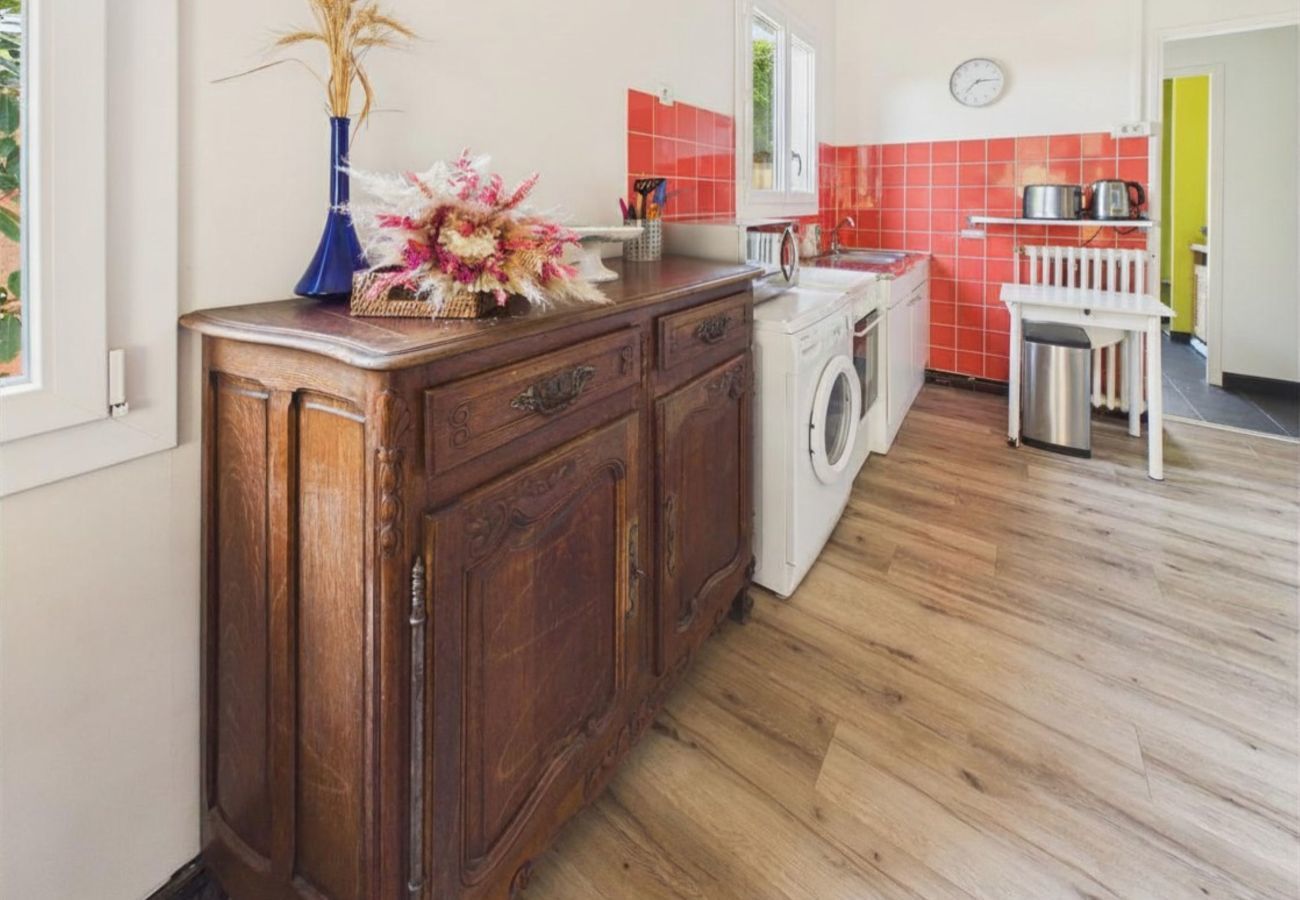 House in Andernos-les-Bains - 150 m from the beach – House for 4, garden and BBQ