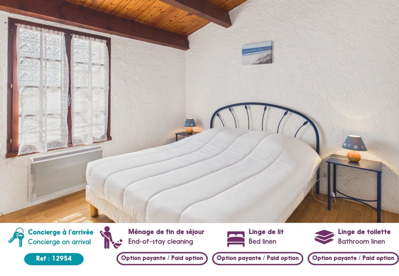 House in Rivedoux-Plage - 50m to beach, stay for 5 with garden & bbq
