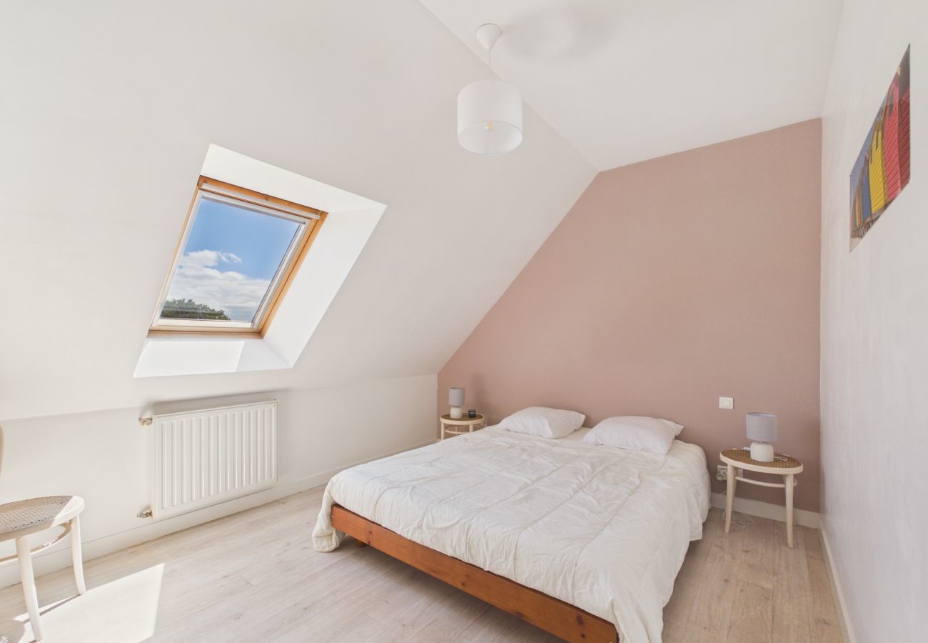 House in Dinard - Cozy home 8 guests, garden & bbq