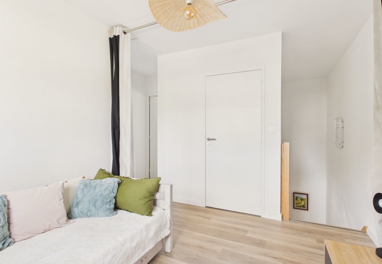 House in Pléneuf-Val-André - Cozy Home, Garden & Heated Pool