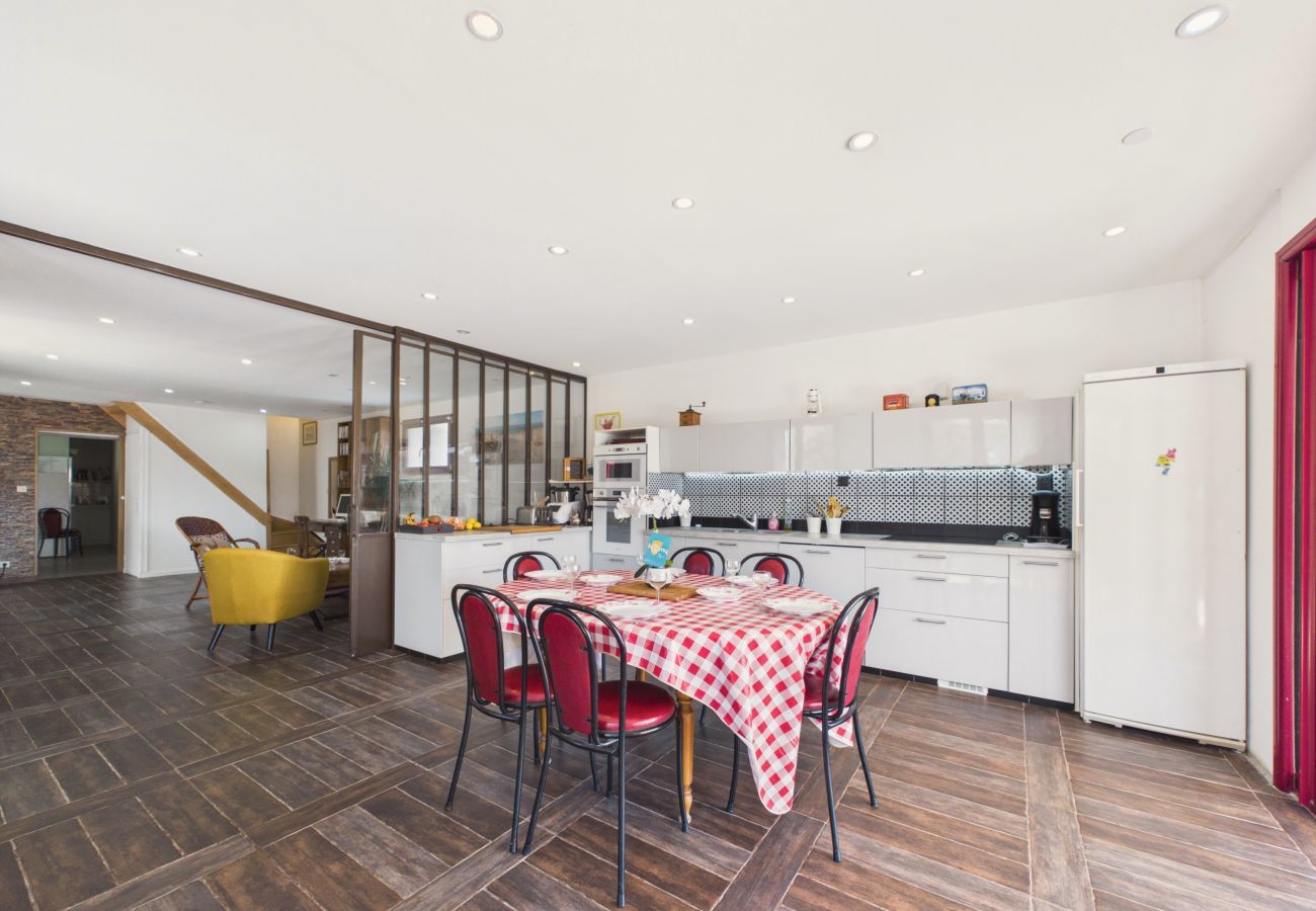 House in Longeville-sur-Mer - Family house for 8 – garden & BBQ