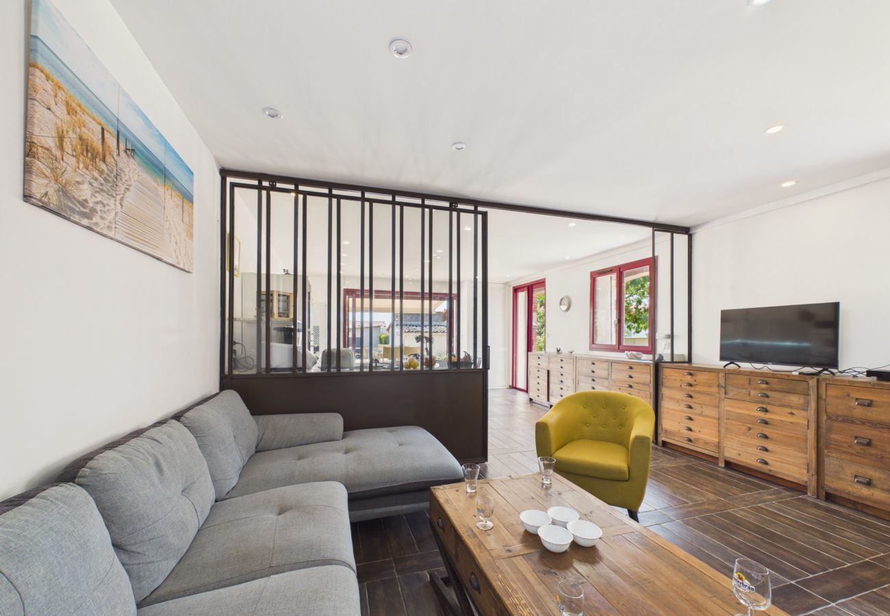 House in Longeville-sur-Mer - Family house for 8 – garden & BBQ