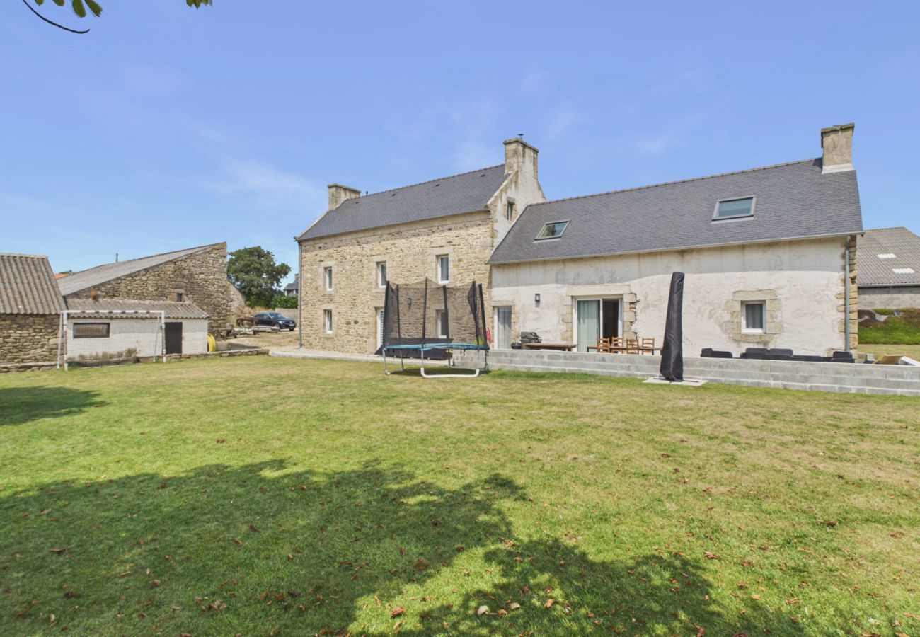 House in Plouguerneau - Quiet house with large garden - 7 guests