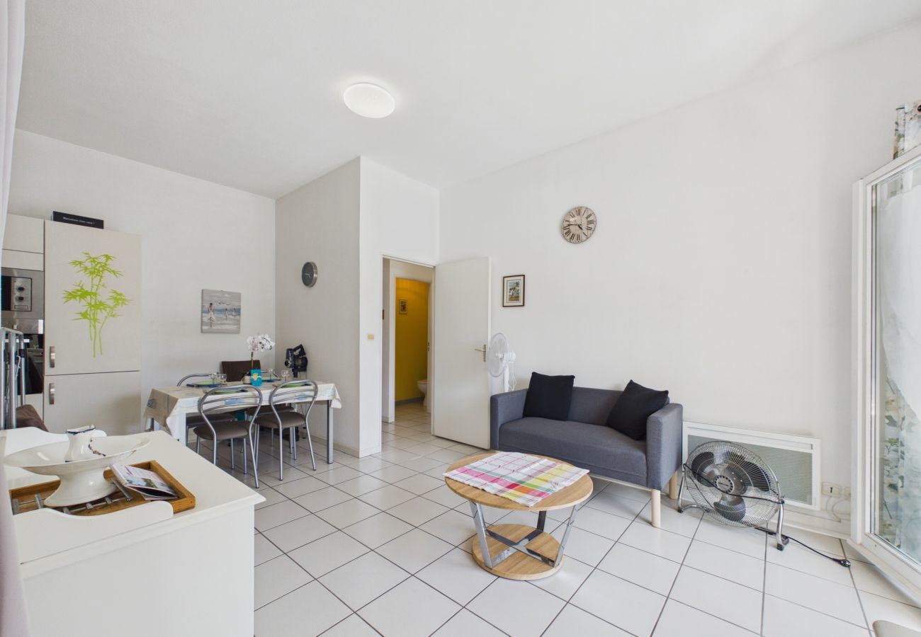 Apartment in Les Sables-d´Olonne - Near Port Olona - Apartment for 4