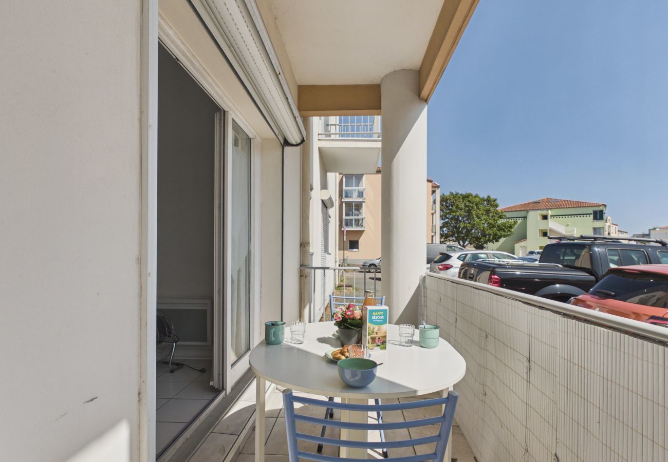 Apartment in Les Sables-d´Olonne - Near Port Olona - Apartment for 4