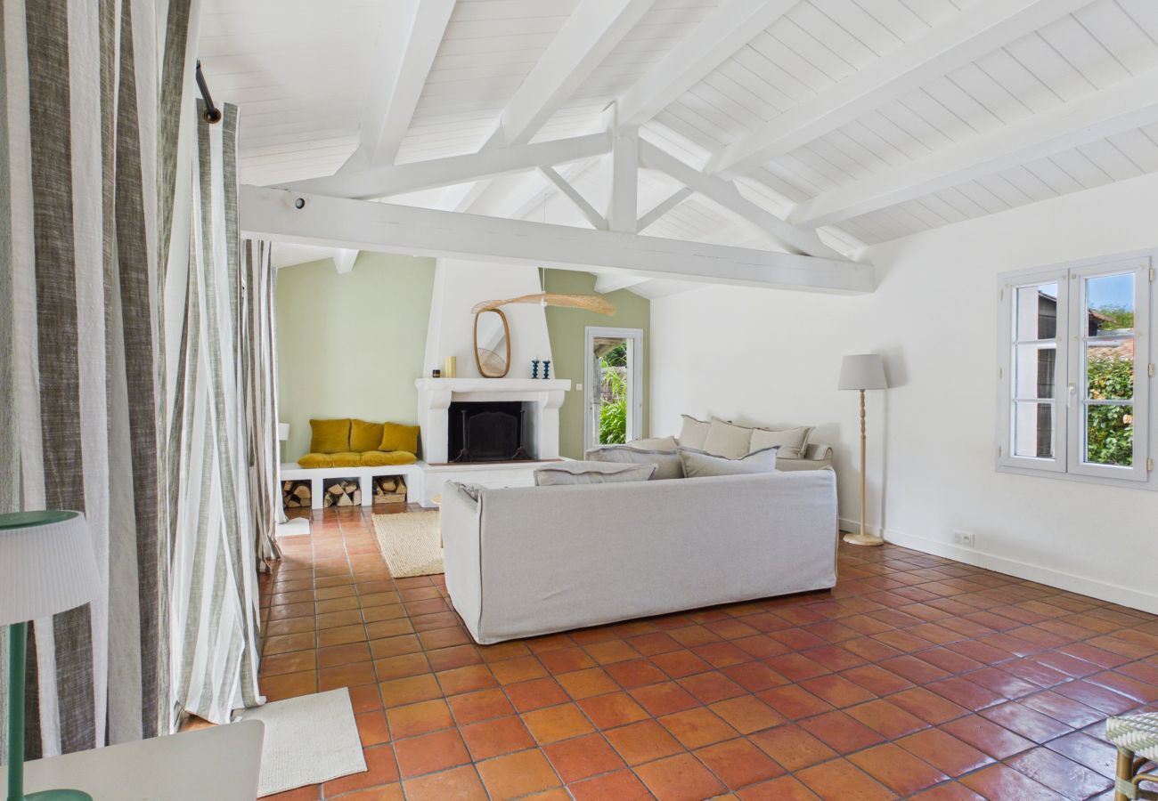 House in Noirmoutier-en-l´Ile - Beach 100m away, house for 8, garden & BBQ