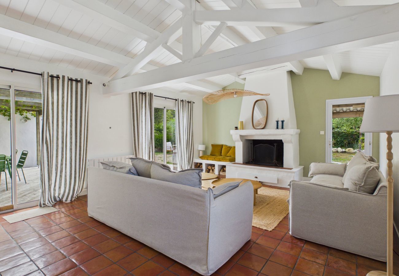 House in Noirmoutier-en-l´Ile - Beach 100m away, house for 8, garden & BBQ