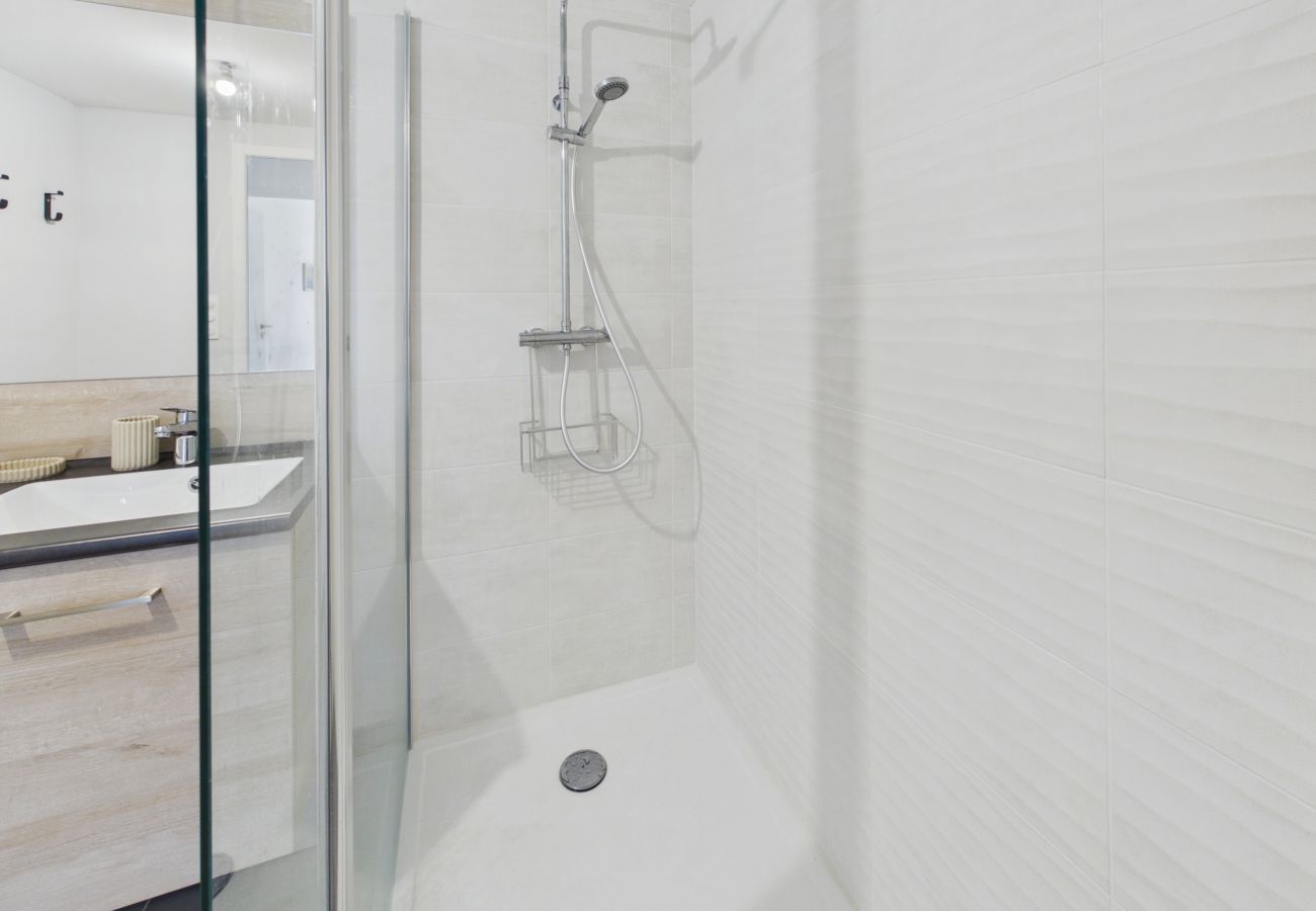 Apartment in Fouesnant - Fouesnant, accessible apt near beach & parking