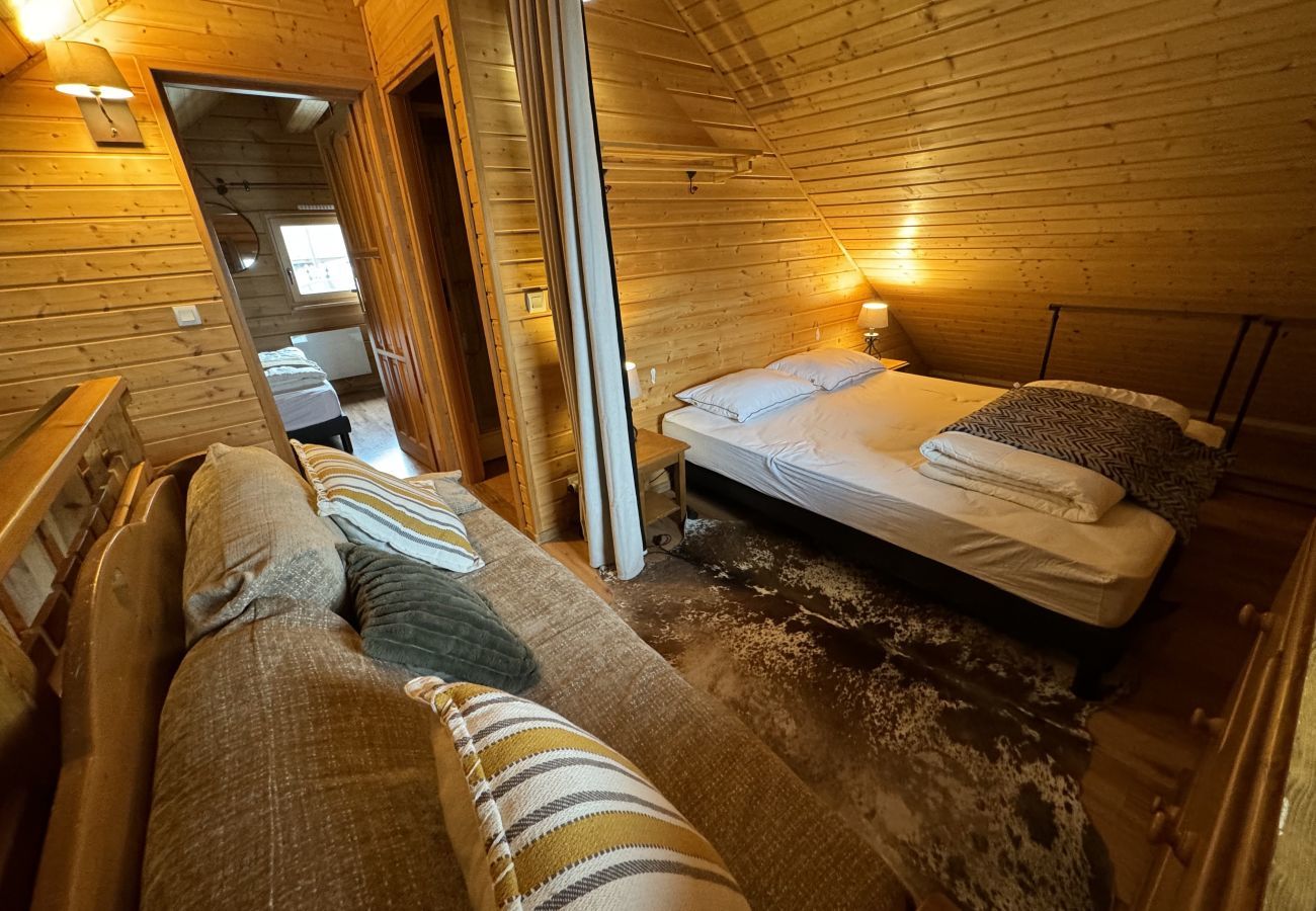 Chalet in Le Dévoluy - 250m from slopes, chalet for 10 & shared pool
