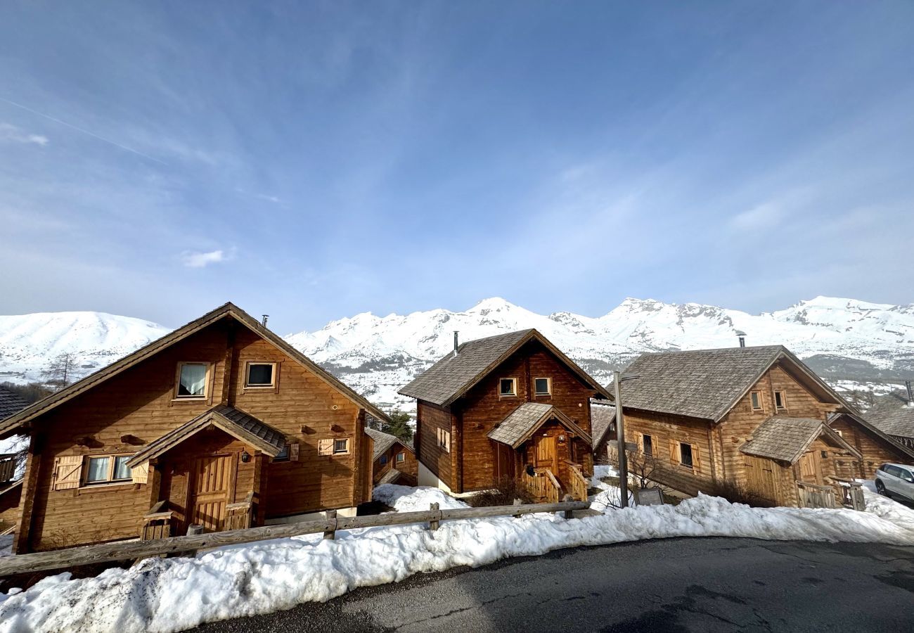 Chalet in Le Dévoluy - 250m from slopes, chalet for 10 & shared pool