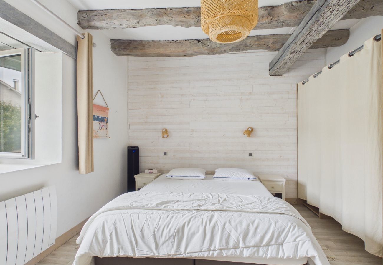 House in La Bachellerie - House for 8 with heated pool
