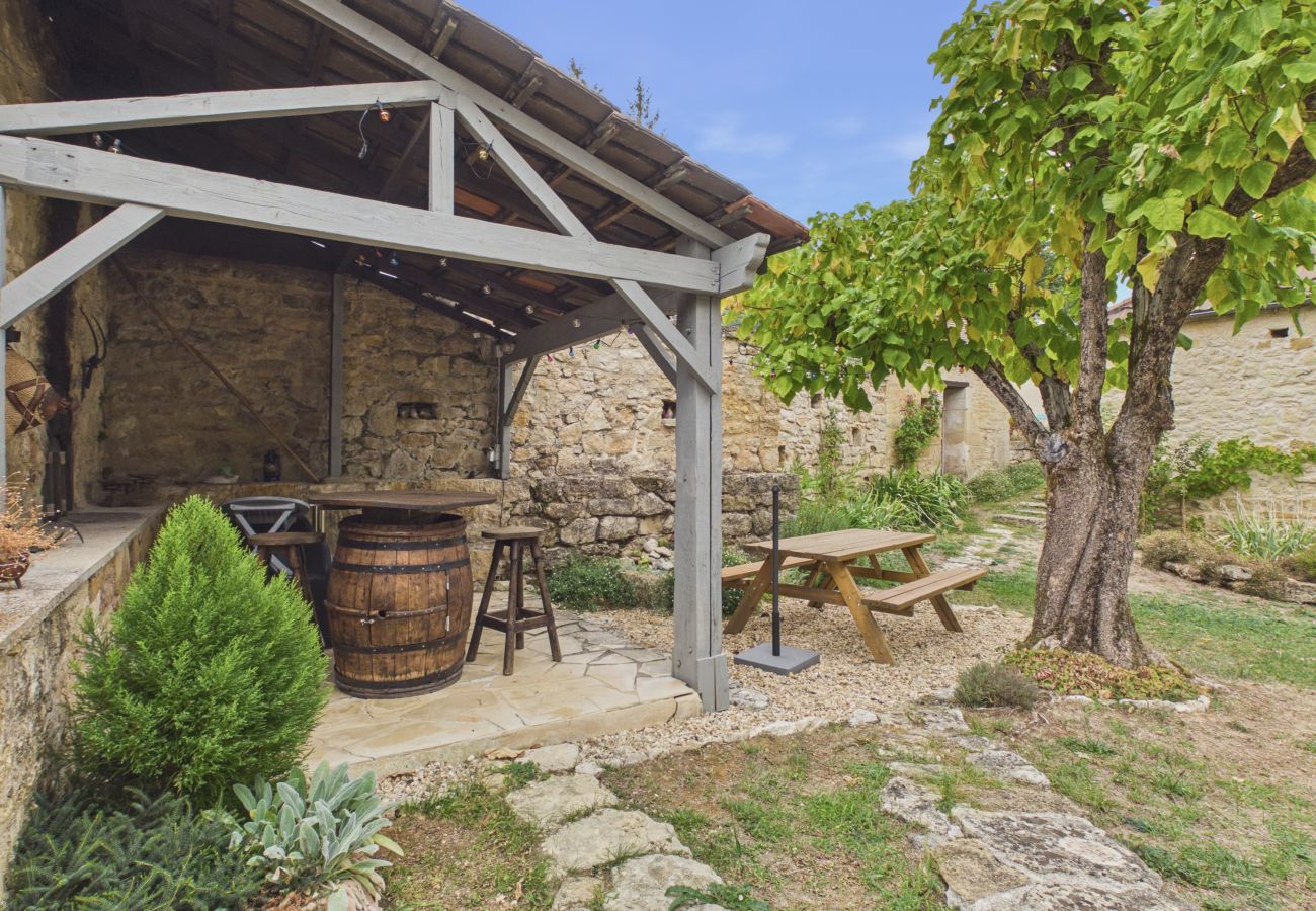 House in La Bachellerie - House for 8 with heated pool