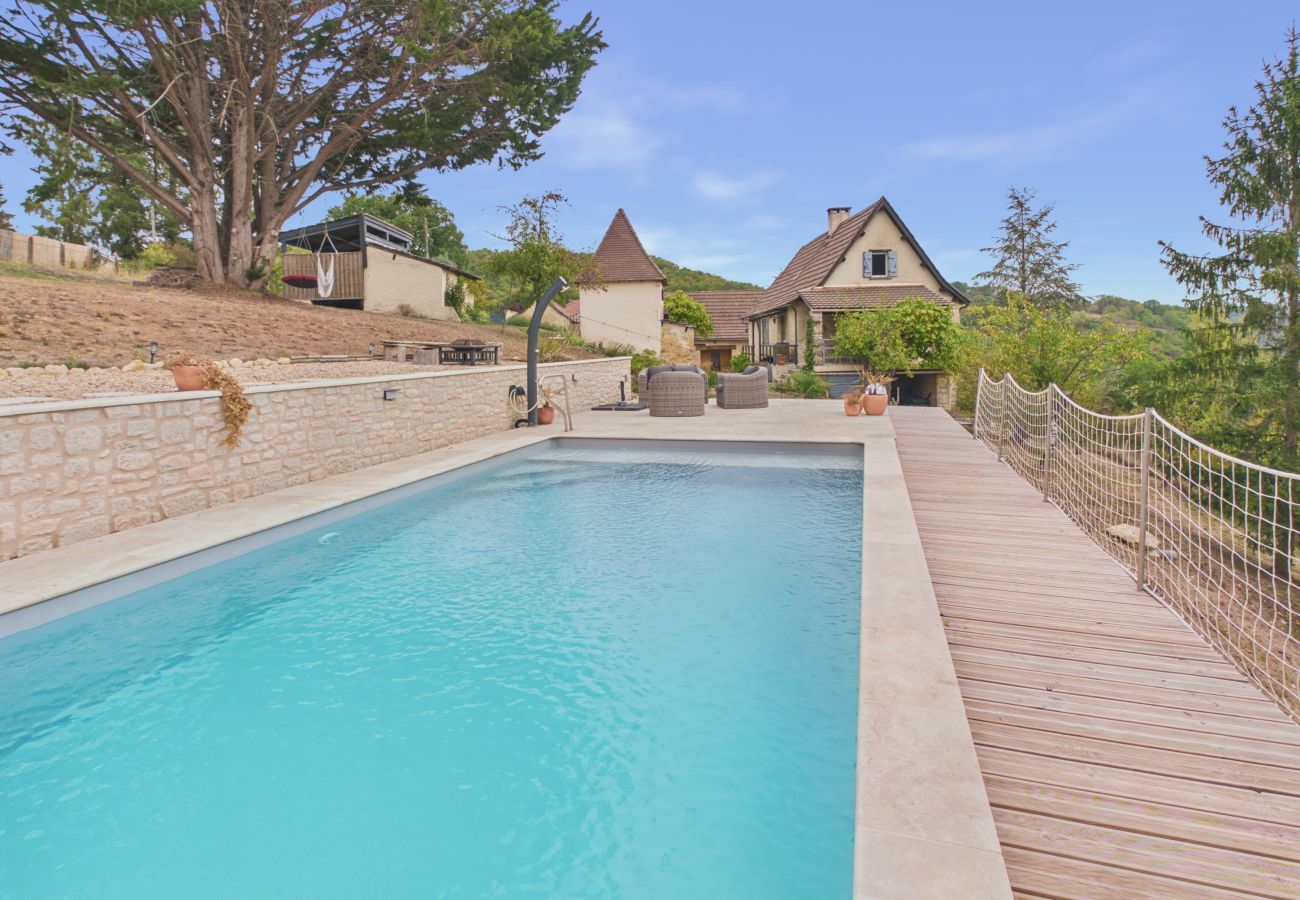 House in La Bachellerie - House for 8 with heated pool