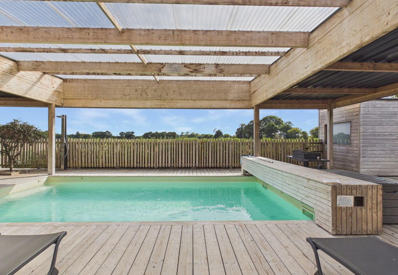 Studio in Saint-Alban - Studio for 4, heated pool & shared garden