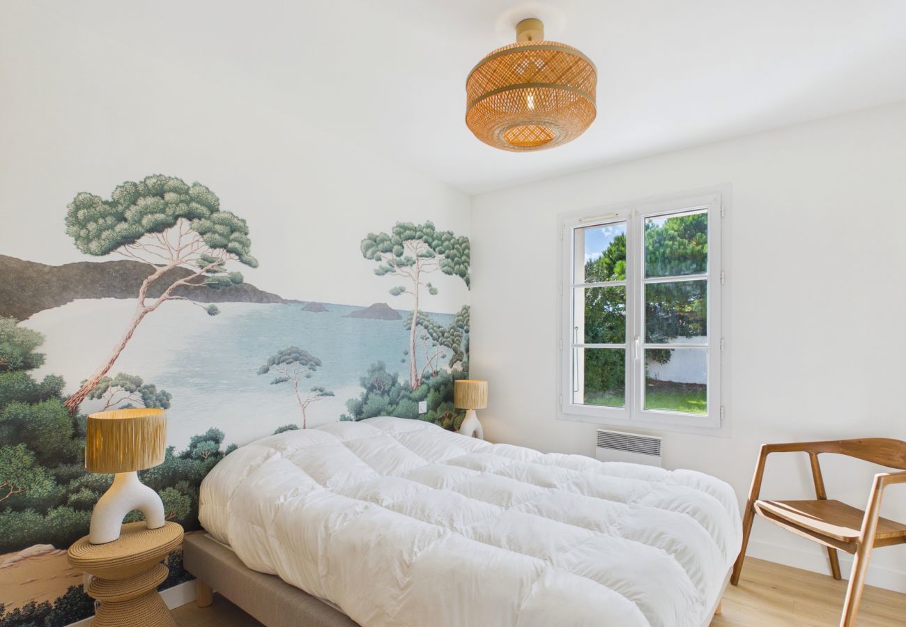 House in Saint-Clément-des-Baleines - Comfortable House & Garden for 6, Walkable