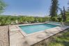 Casa en Saint-Léon-sur-Vézère - Gran Mansión con Terraza y Piscina para 10 