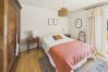 Casa en Rouffignac-Saint-Cernin-de-Reilhac - Casa para 6 personas:  Jardín y terraza