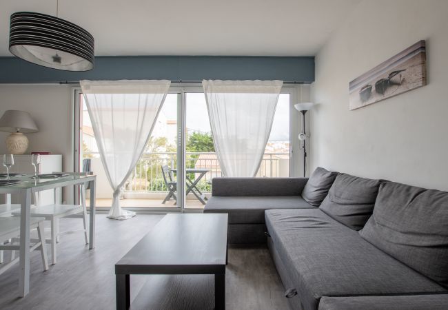 Apartamento en Notre-Dame-de-Monts - A 50m de la playa, piso para 4 Apartamento en Notre-Dame-de-Monts - A 50m de la playa, piso para 4