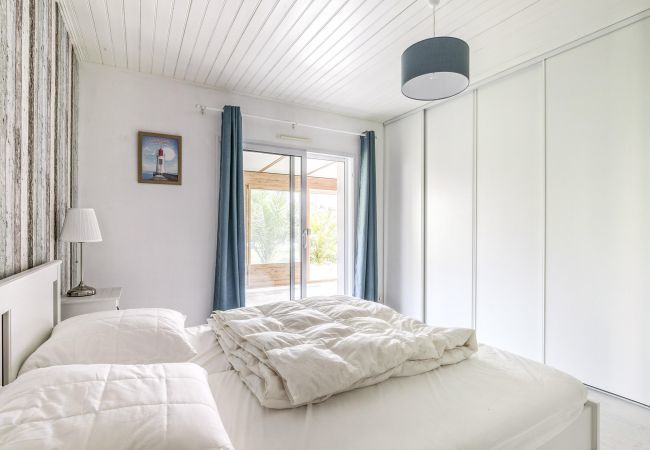 Casa en Les Sables-d´Olonne -  Casa con piscina para 6 personas Casa en Les Sables-d´Olonne -  Casa con piscina para 6 personas