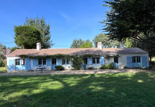 Casa en Notre-Dame-de-Monts - Casa familiar para 15 - 1km de la playa