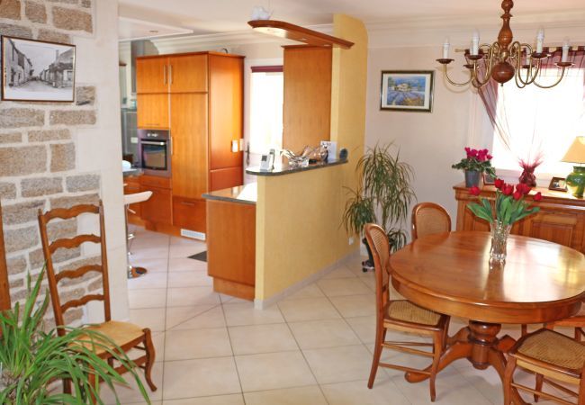 Casa en Le Pouliguen -  Piscina - Casa de familia - 6 personas Casa en Le Pouliguen -  Piscina - Casa de familia - 6 personas