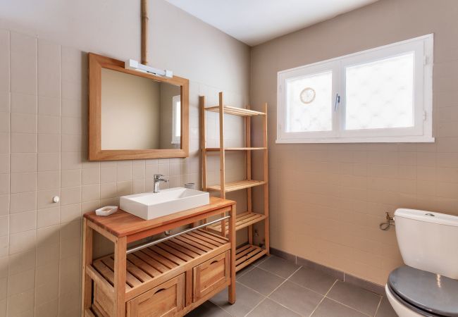 Casa en Andernos-les-Bains - A 400m de la playa, casa para 12 con piscina Casa en Andernos-les-Bains - A 400m de la playa, casa para 12 con piscina