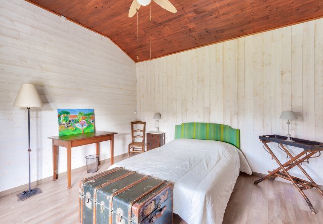 Casa en Andernos-les-Bains - A 400m de la playa, casa para 12 con piscina Casa en Andernos-les-Bains - A 400m de la playa, casa para 12 con piscina