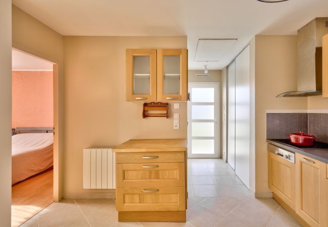 Casa en Plomeur - Pointe de la Torche a 5km- Casa para 4- Surfistas Casa en Plomeur - Pointe de la Torche a 5km- Casa para 4- Surfistas