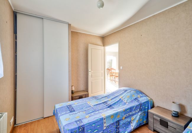 Casa en Plomeur - Pointe de la Torche a 5km- Casa para 4- Surfistas Casa en Plomeur - Pointe de la Torche a 5km- Casa para 4- Surfistas