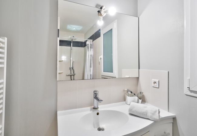 Casa en Plomeur - Pointe de la Torche a 5km- Casa para 4- Surfistas Casa en Plomeur - Pointe de la Torche a 5km- Casa para 4- Surfistas