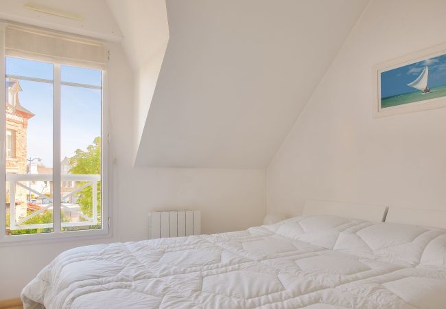 Apartamento en Fouesnant -  Cerca de la playa, apartamento para 4 con balcón Apartamento en Fouesnant -  Cerca de la playa, apartamento para 4 con balcón