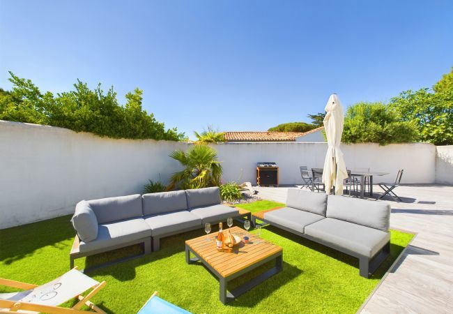 Casa en La Flotte - Casa tranquila para 6 - 850m plage de la Clavette Casa en La Flotte - Casa tranquila para 6 - 850m plage de la Clavette