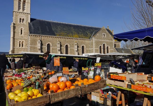 Apartamento en St. Hilaire de Riez - Piso para 4- Centro de ciudad- 350m de la estación Apartamento en St. Hilaire de Riez - Piso para 4- Centro de ciudad- 350m de la estación