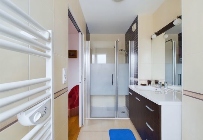 Apartamento en Les Sables-d´Olonne -  Vista directa al puerto de Les Sables d’Olonne, estancia para 6 Apartamento en Les Sables-d´Olonne -  Vista directa al puerto de Les Sables d’Olonne, estancia para 6