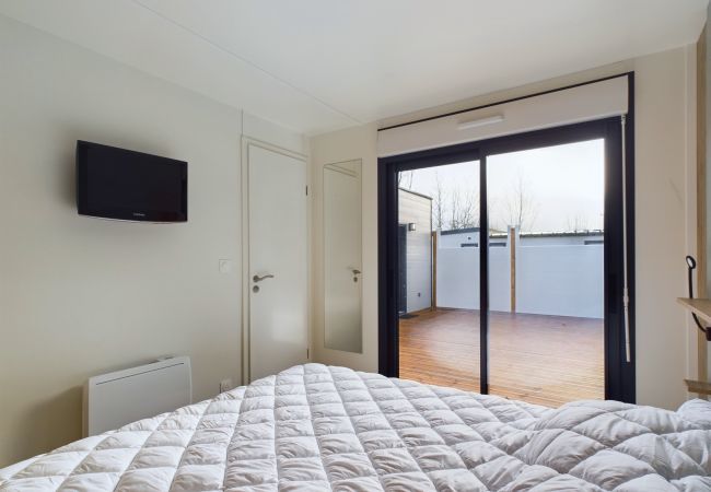 Chalet en Saint-Gilles-Croix-de-Vie - Les Voiles Blanches, chalet con piscina para 8  Chalet en Saint-Gilles-Croix-de-Vie - Les Voiles Blanches, chalet con piscina para 8