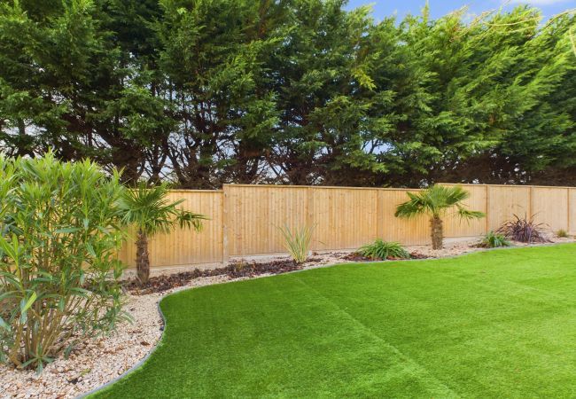 Chalet en Saint-Gilles-Croix-de-Vie - Les Voiles Blanches, chalet con piscina para 8  Chalet en Saint-Gilles-Croix-de-Vie - Les Voiles Blanches, chalet con piscina para 8