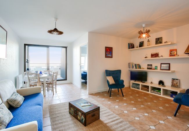 Apartamento en Dinard - Apartamento con balcón vista al mar, para 4  Apartamento en Dinard - Apartamento con balcón vista al mar, para 4