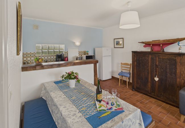 Casa en Le Guilvinec - La Frégate – Para 4 en una choza con Jardín Casa en Le Guilvinec - La Frégate – Para 4 en una choza con Jardín