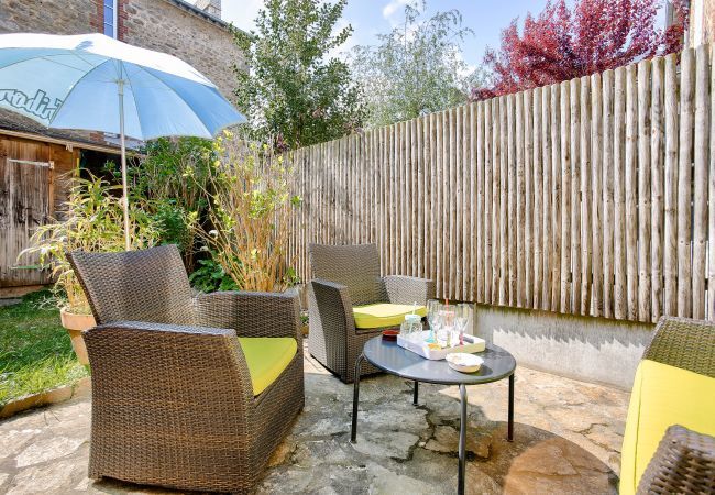 Casa en Dinard - 250 m playa Prieuré – jardín – casa para 6 Casa en Dinard - 250 m playa Prieuré – jardín – casa para 6