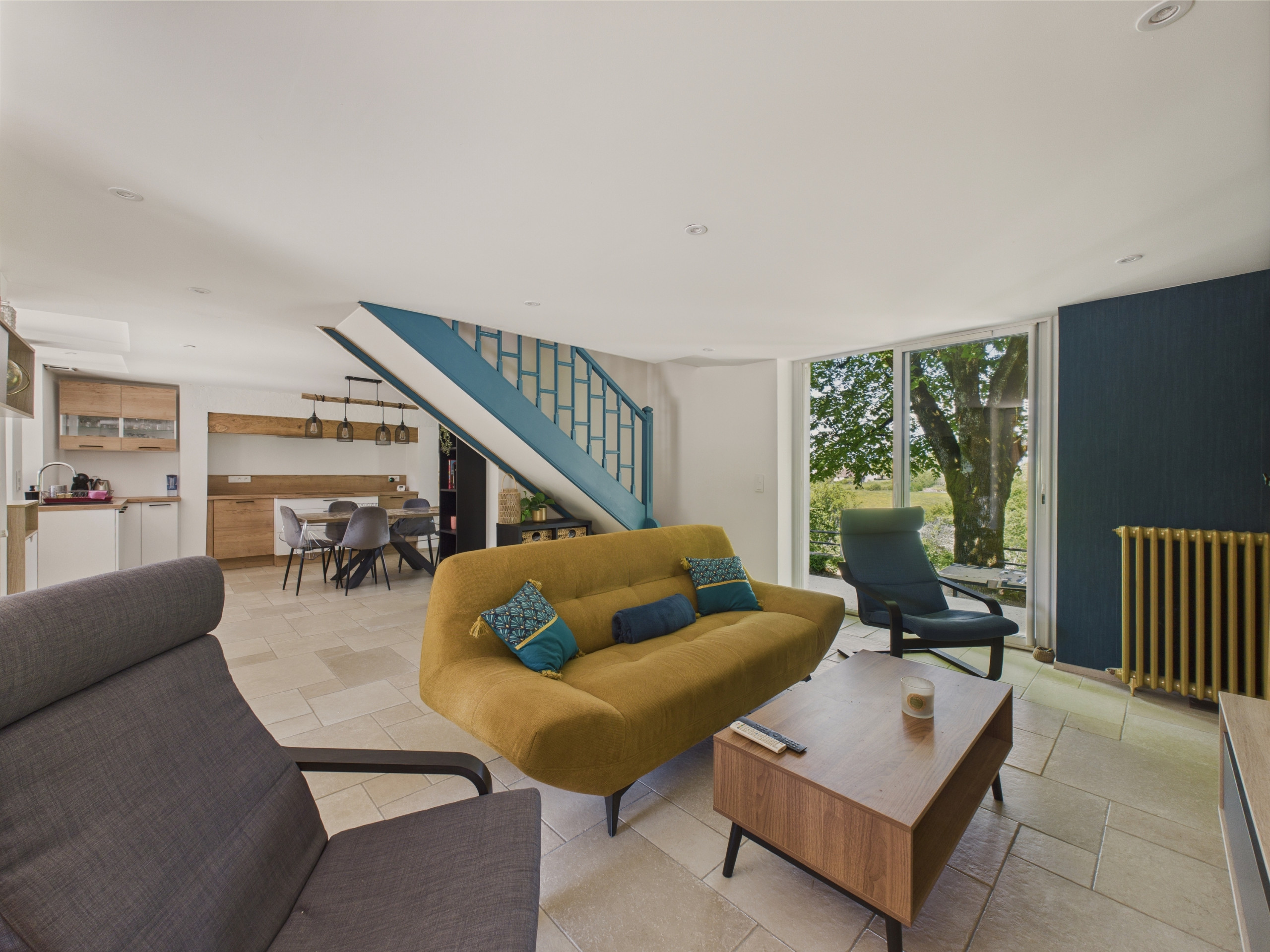 Casa en Terrasson-Lavilledieu - Gran jardín y terraza para 7 personas