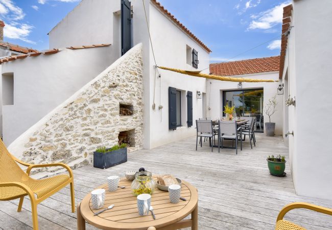 Casa en La Guérinière - Piscina climatizada, jardín, 8 adultos y 2 niños Casa en La Guérinière - Piscina climatizada, jardín, 8 adultos y 2 niños